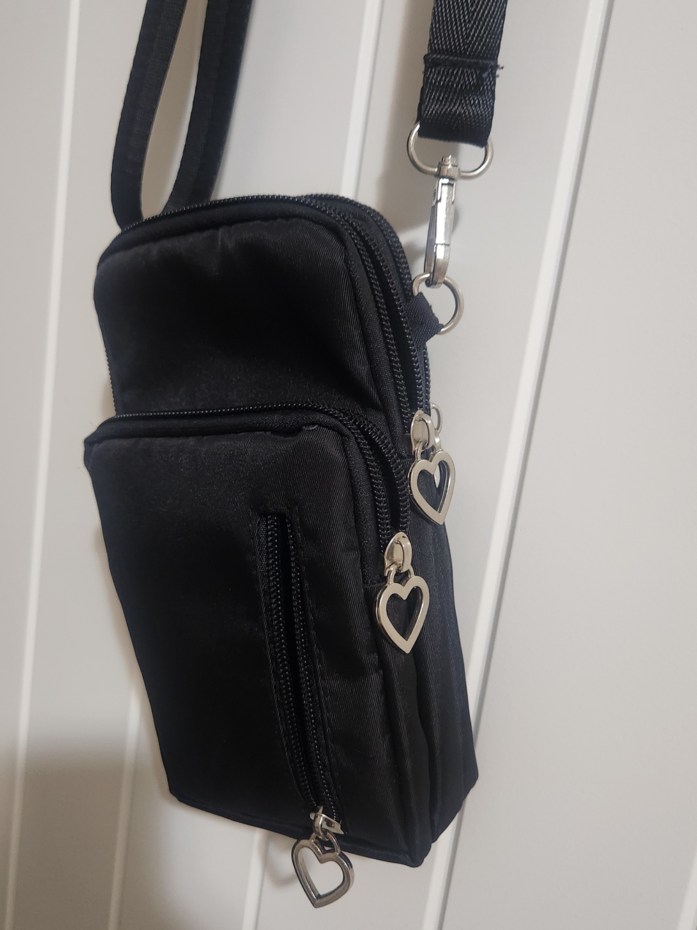 Black Crossbody Phone Bag with Heart Zipper Pulls